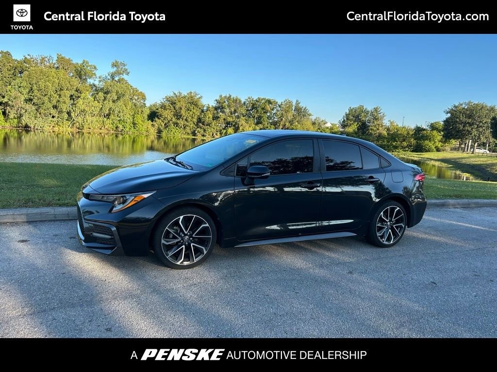 Used 2020 Toyota Corolla SE Sedan
