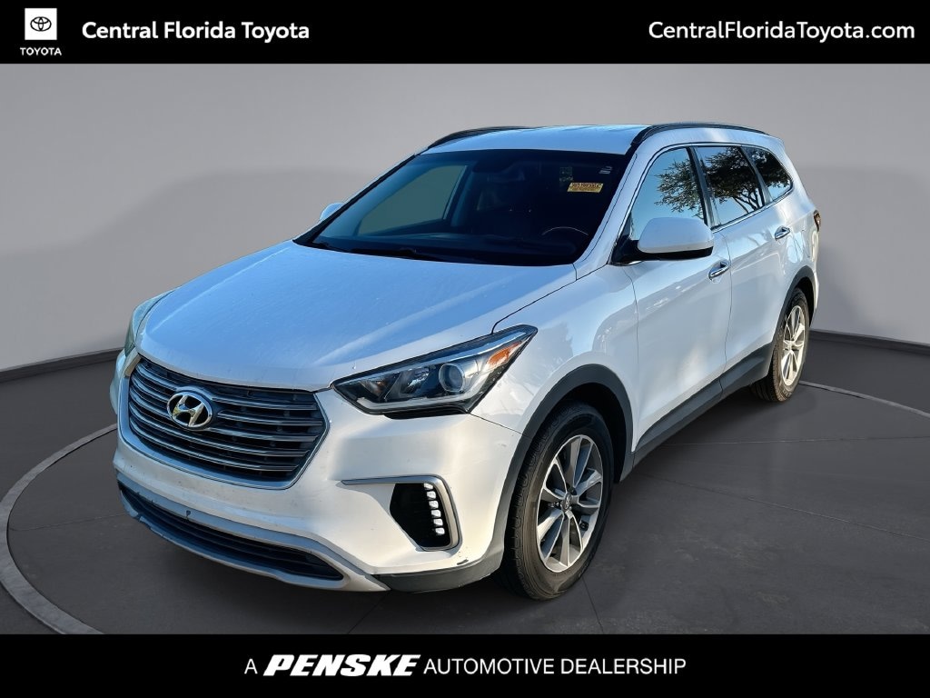 Used 2017 Hyundai Santa Fe SE SUV
