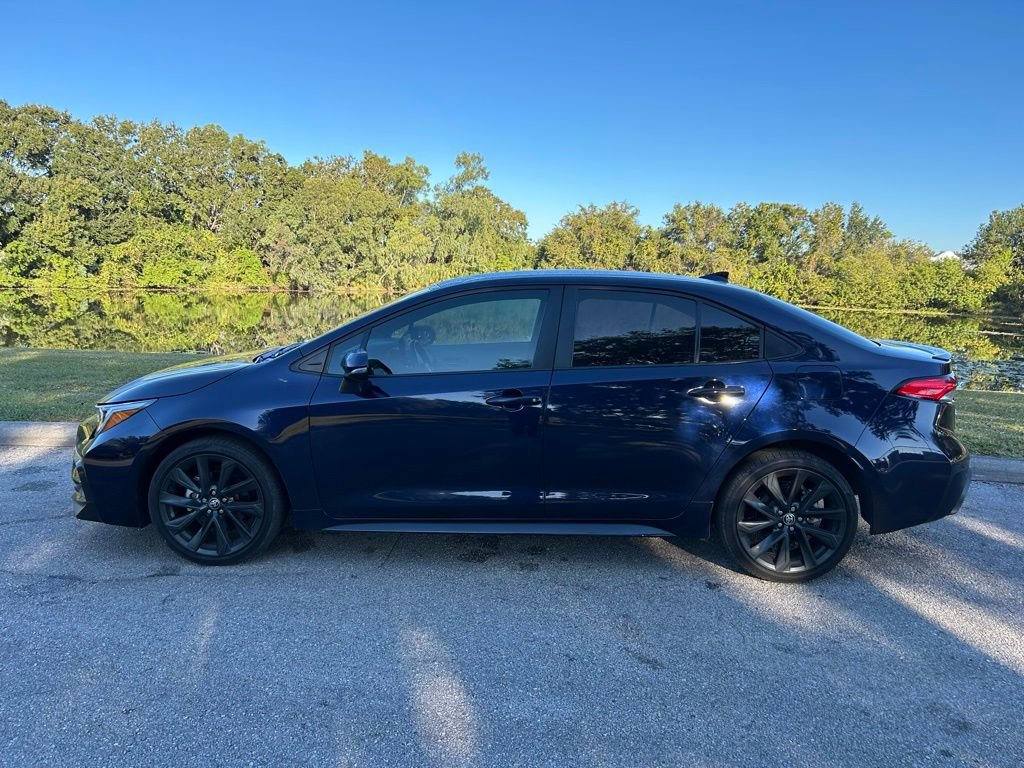 2024 Toyota Corolla SE photo 2