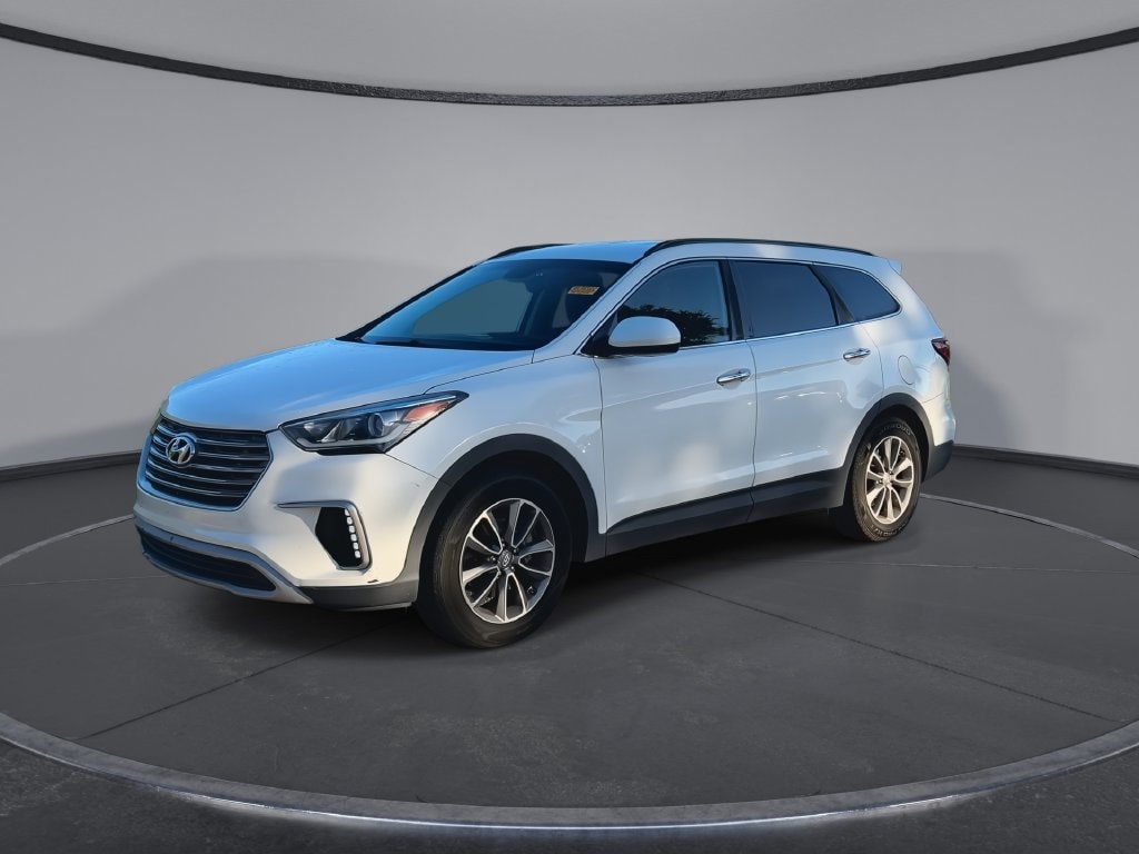 Used 2017 Hyundai Santa Fe SE SUV