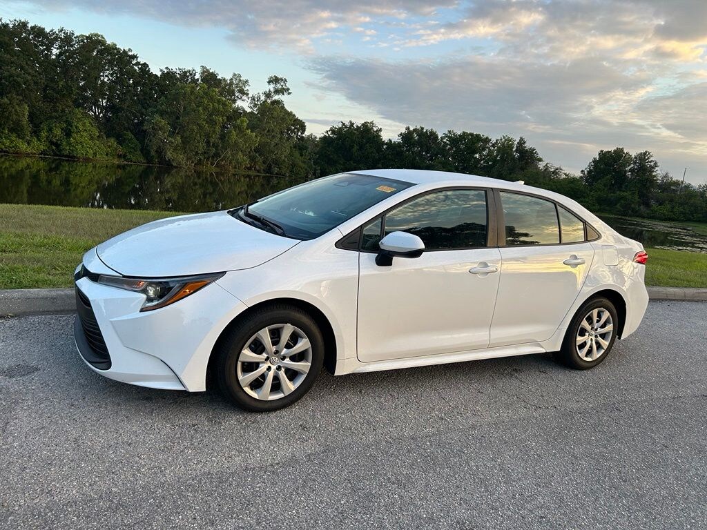 Used 2024 Toyota Corolla LE Sedan