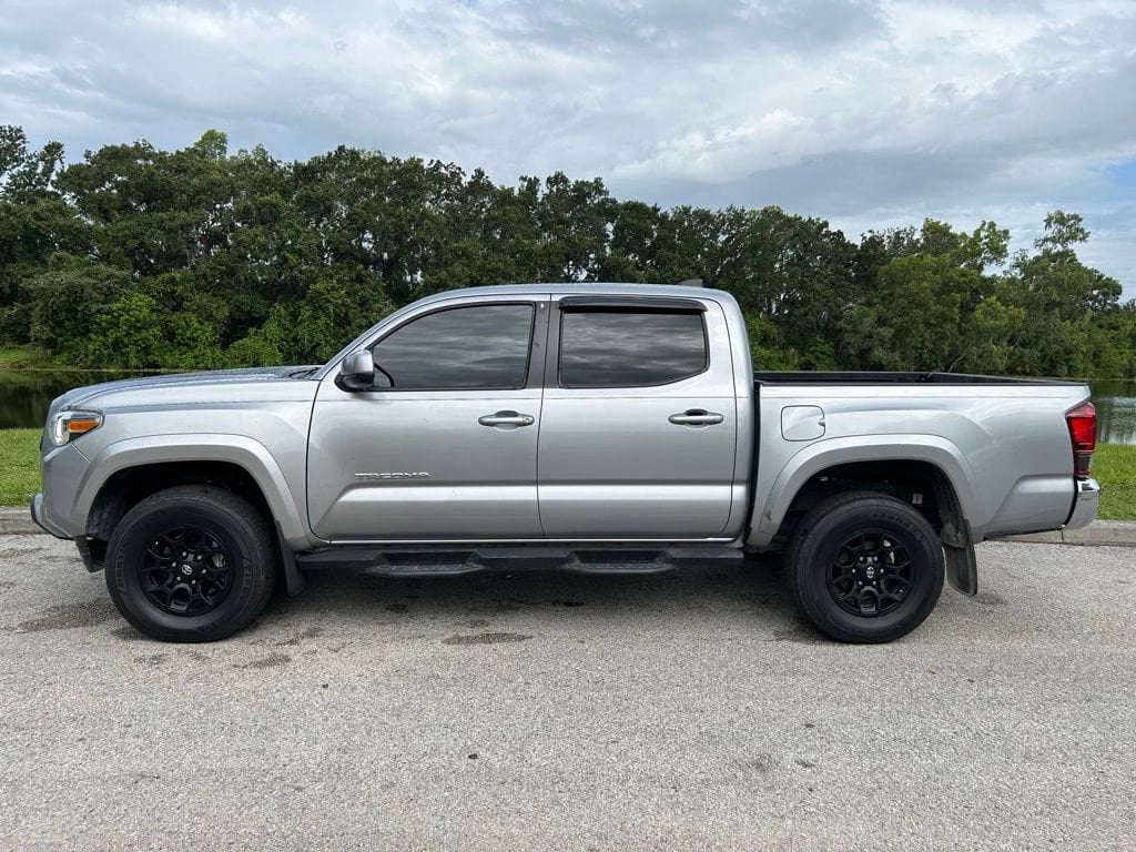 Used 2020 Toyota Tacoma SR5 with VIN 3TMAZ5CN2LM134640 for sale in Orlando, FL