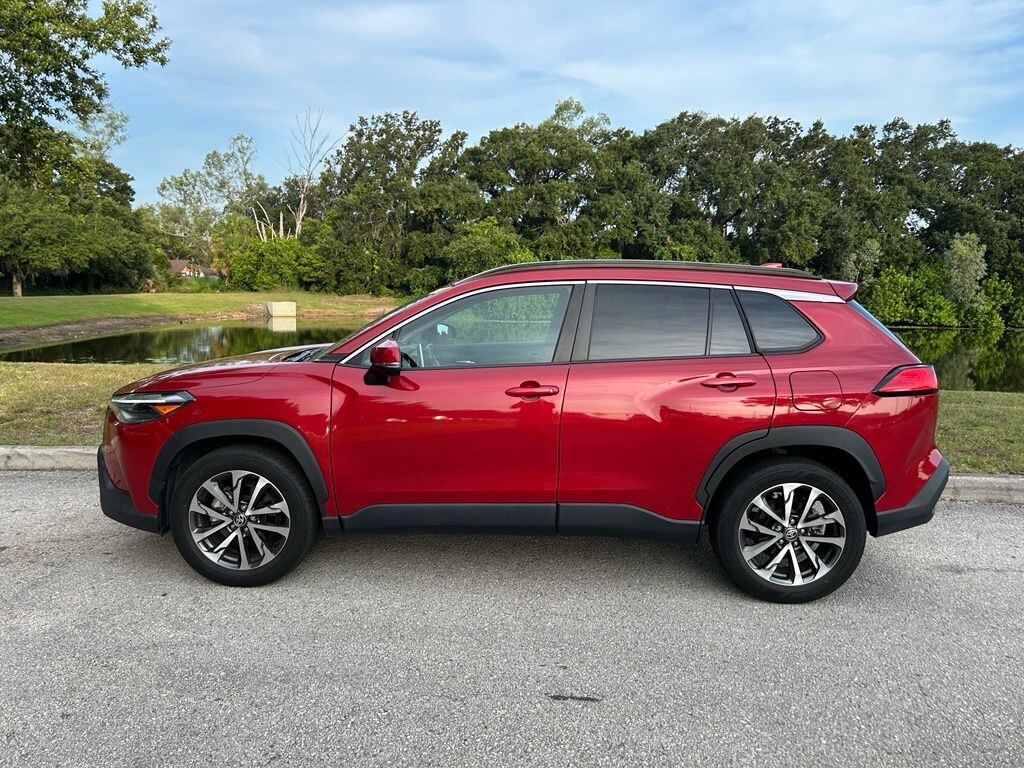 Used 2023 Toyota Corolla Cross XLE SUV