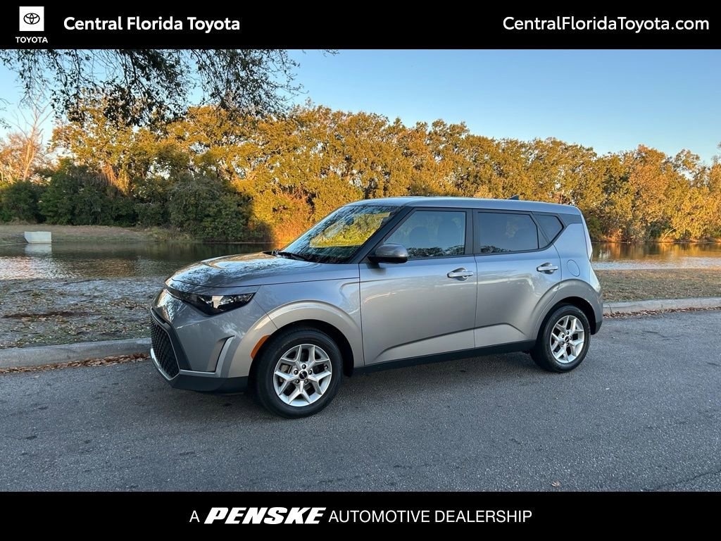 Used 2023 Kia Soul LX Hatchback