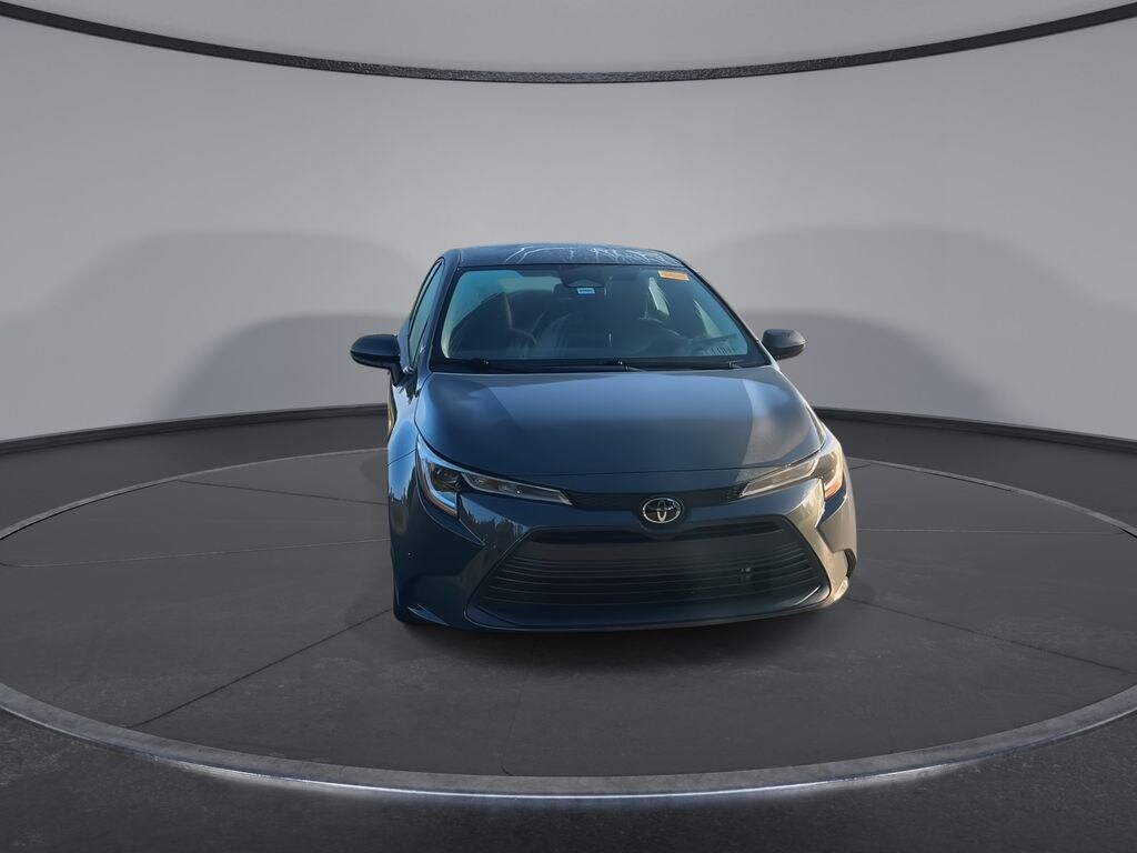 Used 2025 Toyota Corolla LE Sedan