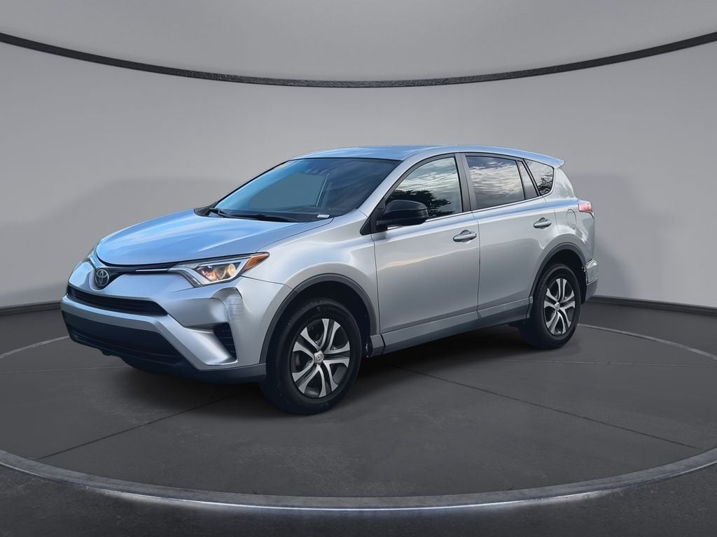 Used 2018 Toyota RAV4 LE SUV