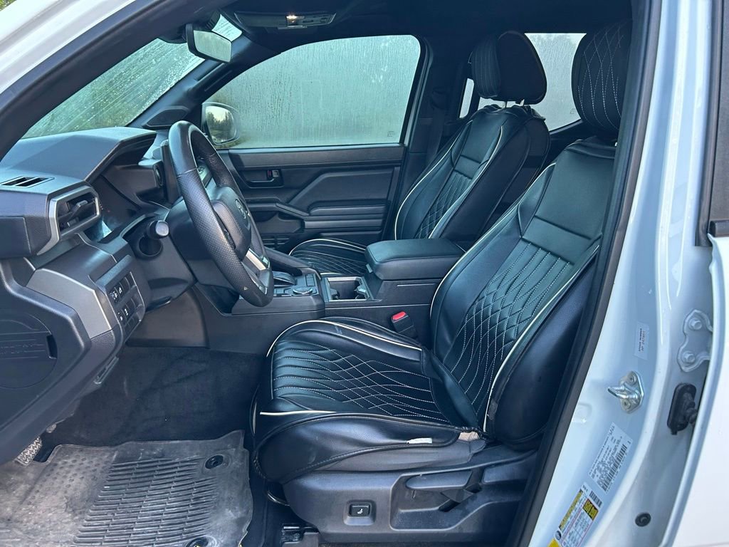 2024 Toyota Tacoma SR5 - Photo 14