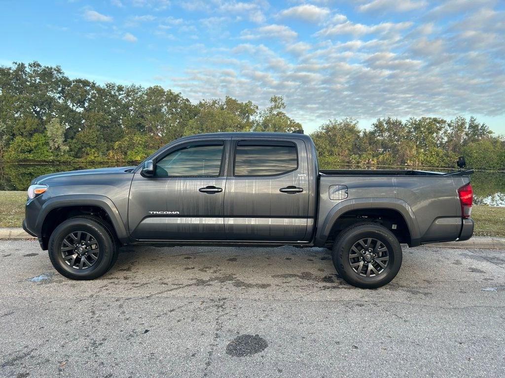 Used 2022 Toyota Tacoma SR5 Truck Double Cab