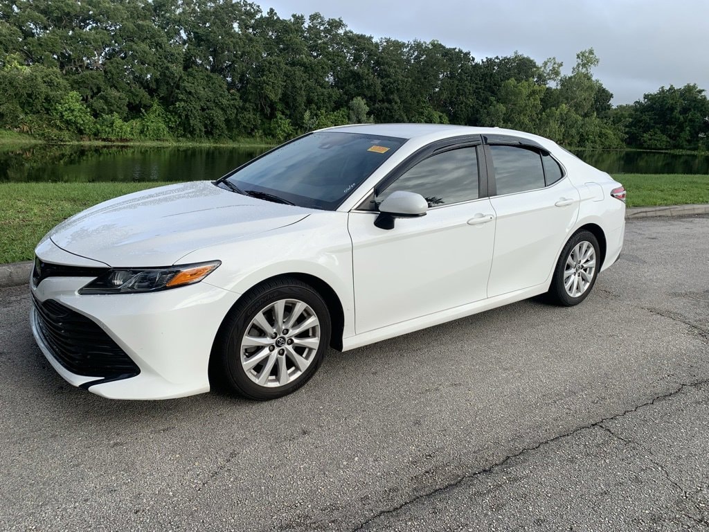 Used 2019 Toyota Camry LE with VIN 4T1B11HK4KU842204 for sale in Orlando, FL