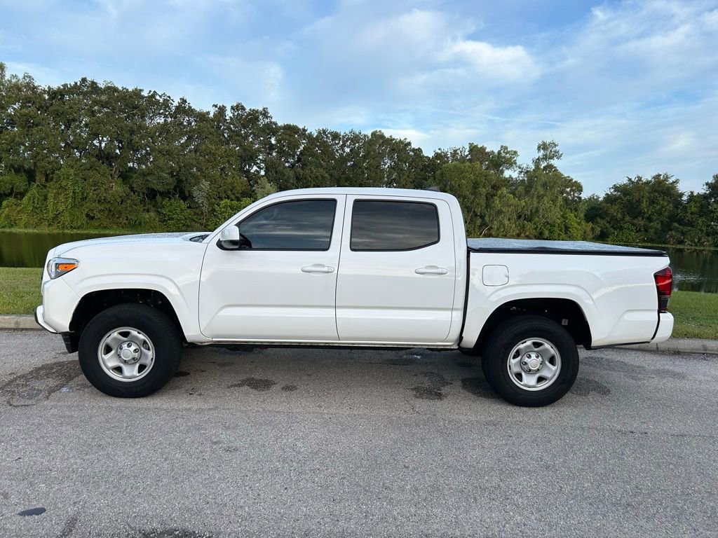 2022 Toyota Tacoma SR photo 2