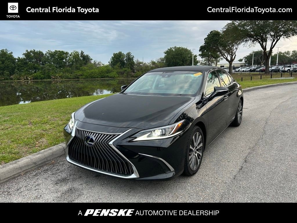 Used 2021 Lexus ES 300h Sedan