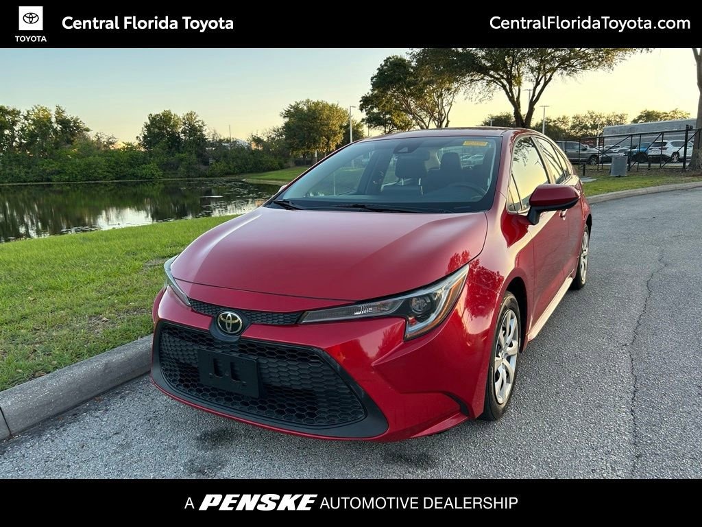 Used 2021 Toyota Corolla LE Sedan