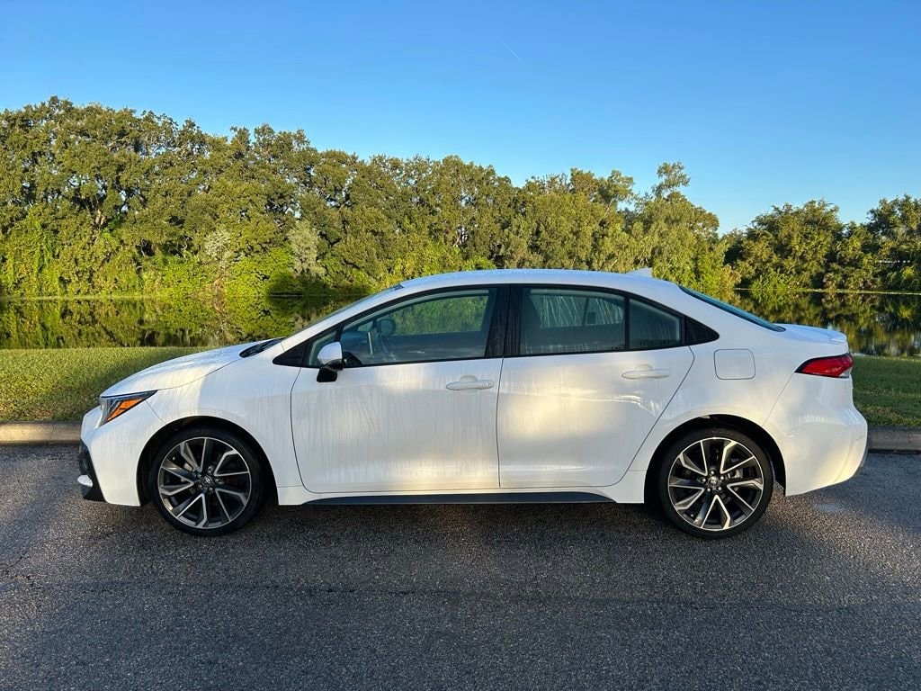 Used 2020 Toyota Corolla SE with VIN 5YFS4RCE2LP018177 for sale in Northfield, Minnesota