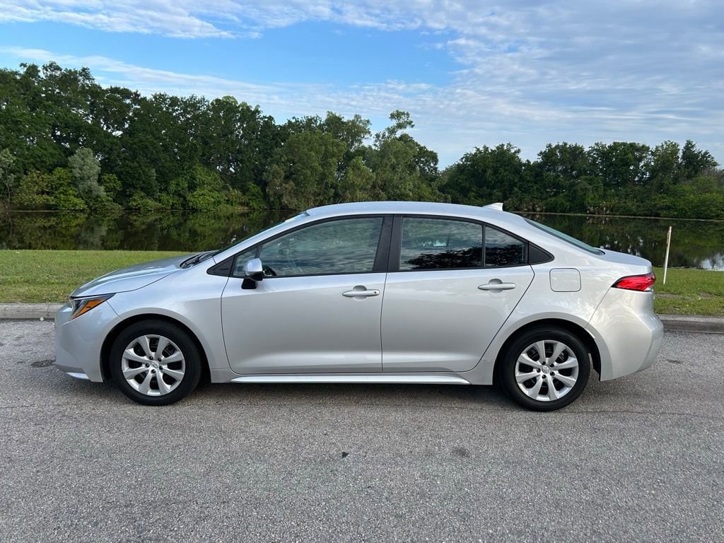 Used 2024 Toyota Corolla LE Sedan