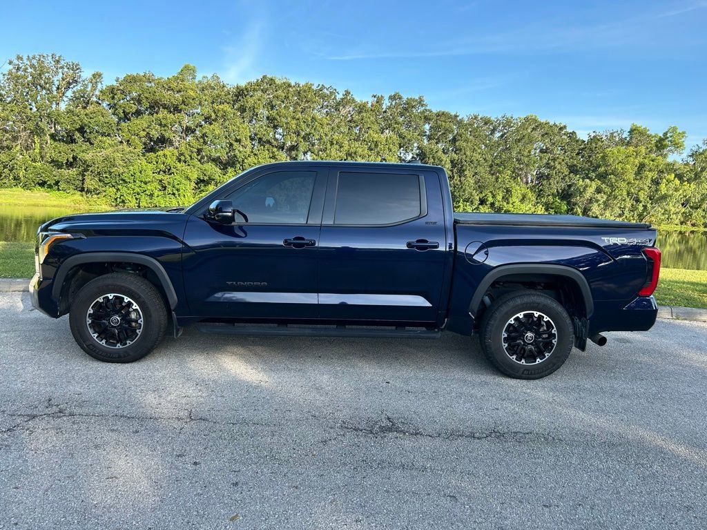 2022 Toyota Tundra SR5 photo 2