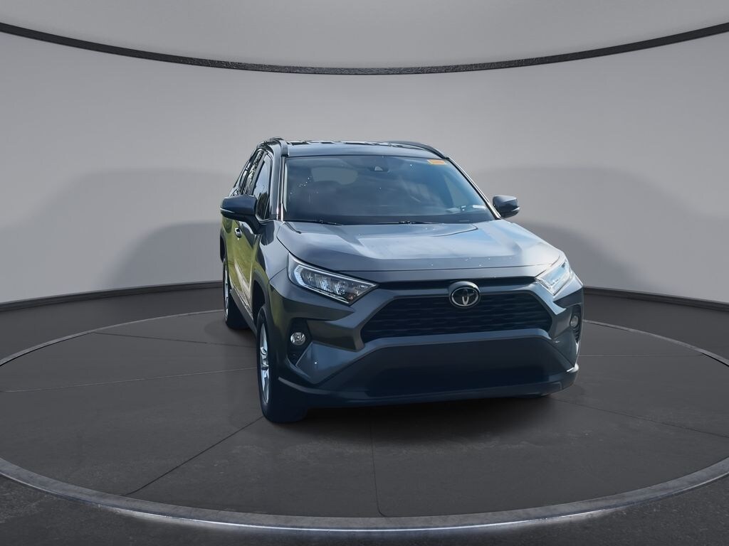 Used 2021 Toyota RAV4 XLE SUV