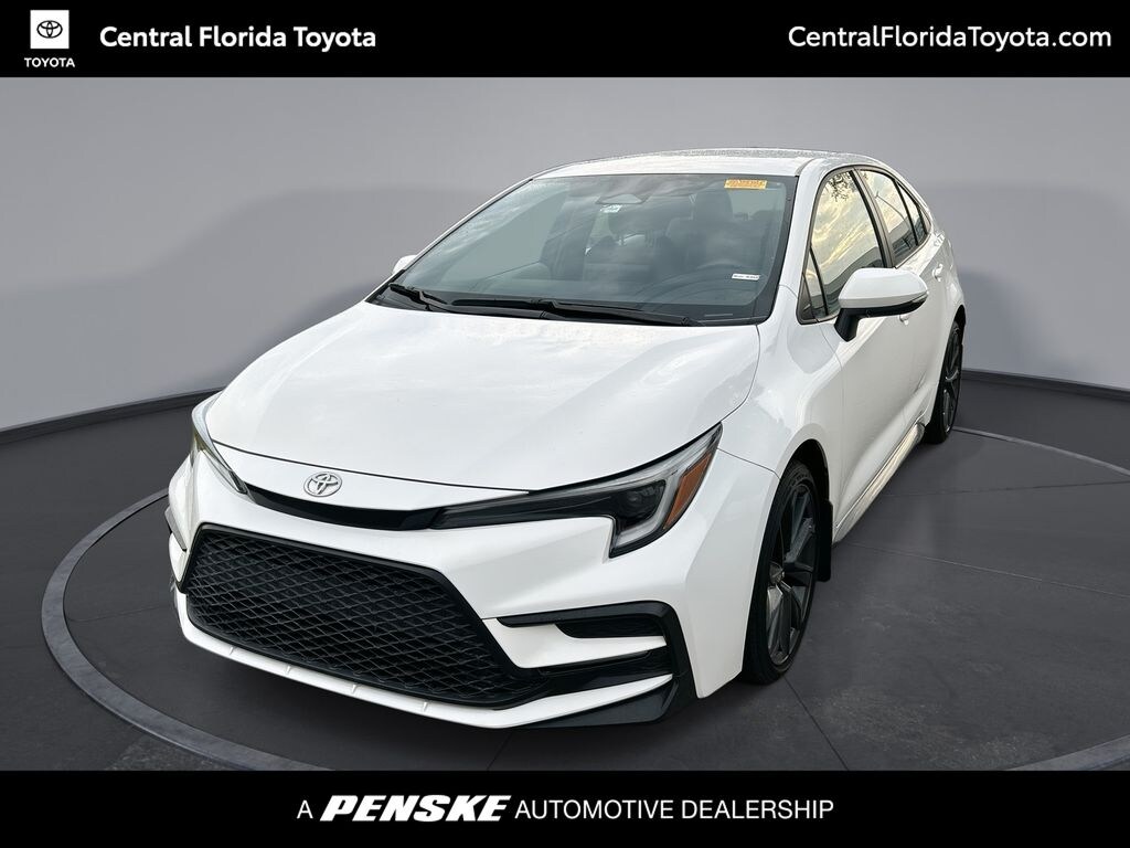Used 2024 Toyota Corolla SE Sedan
