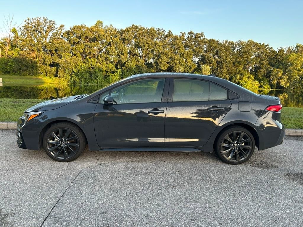 Used 2024 Toyota Corolla SE with VIN JTDBCMFE3R3063583 for sale in Kansas City