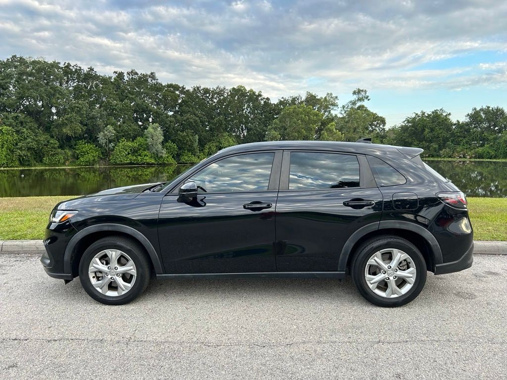 Used 2024 Honda HR-V LX SUV