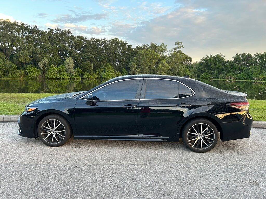 Used 2023 Toyota Camry SE Sedan