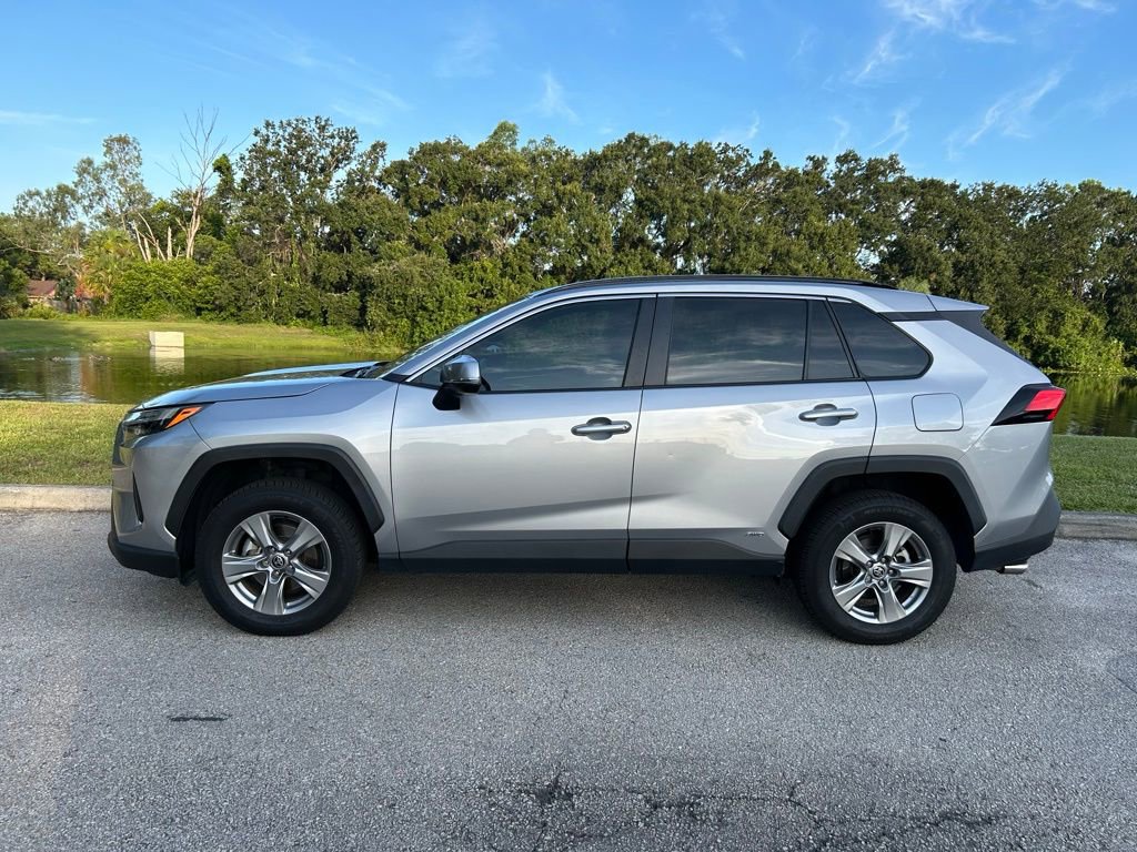 Used 2022 Toyota RAV4 XLE with VIN 4T3RWRFV6NU058081 for sale in Northfield, Minnesota