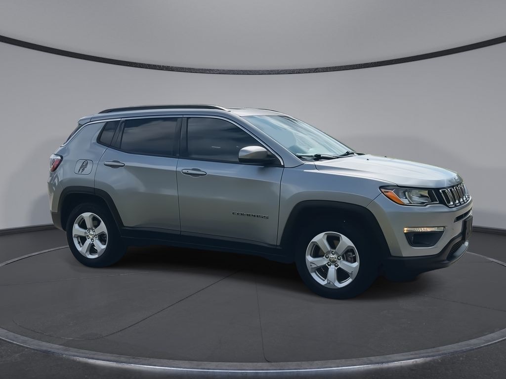 Used 2021 Jeep Compass Latitude SUV