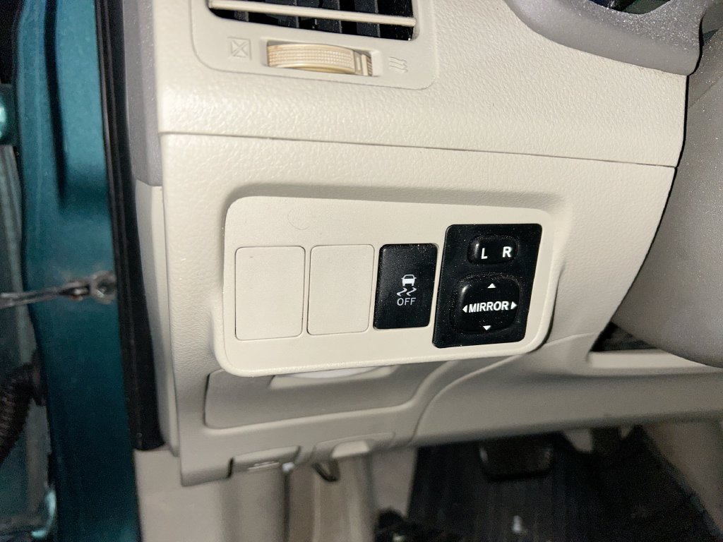 Used 2010 Toyota Corolla LE Sedan