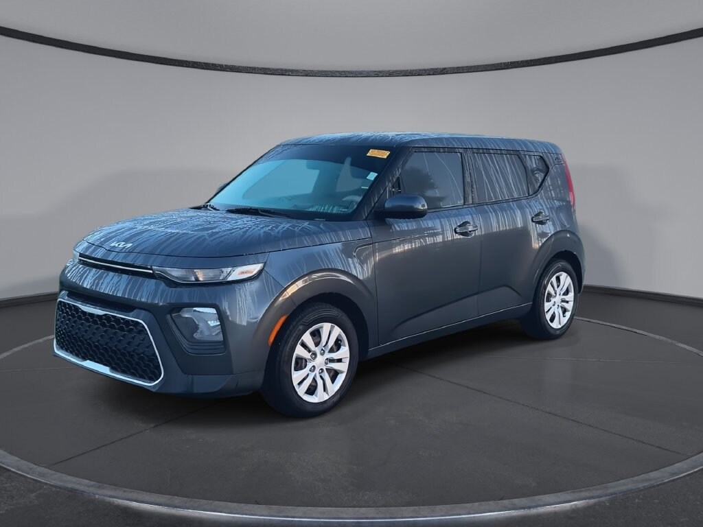 Used 2022 Kia Soul LX Hatchback