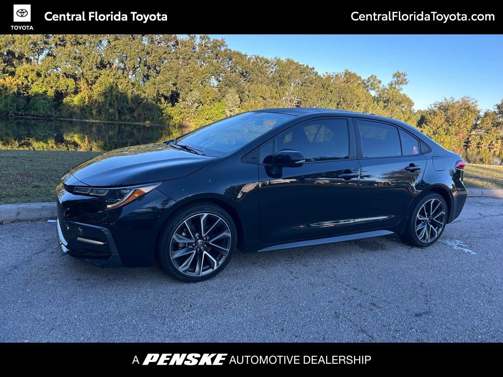 2022 Toyota Corolla SE's photo
