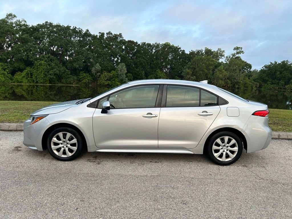Used 2023 Toyota Corolla LE Sedan