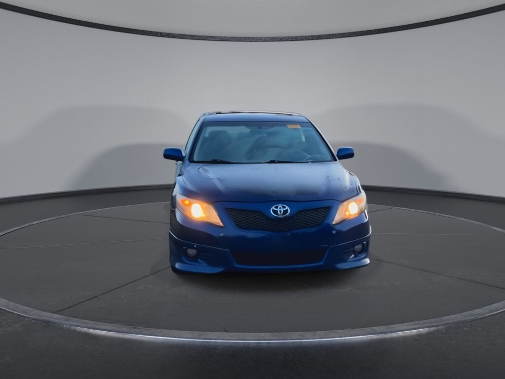 Used 2011 Toyota Camry SE Sedan