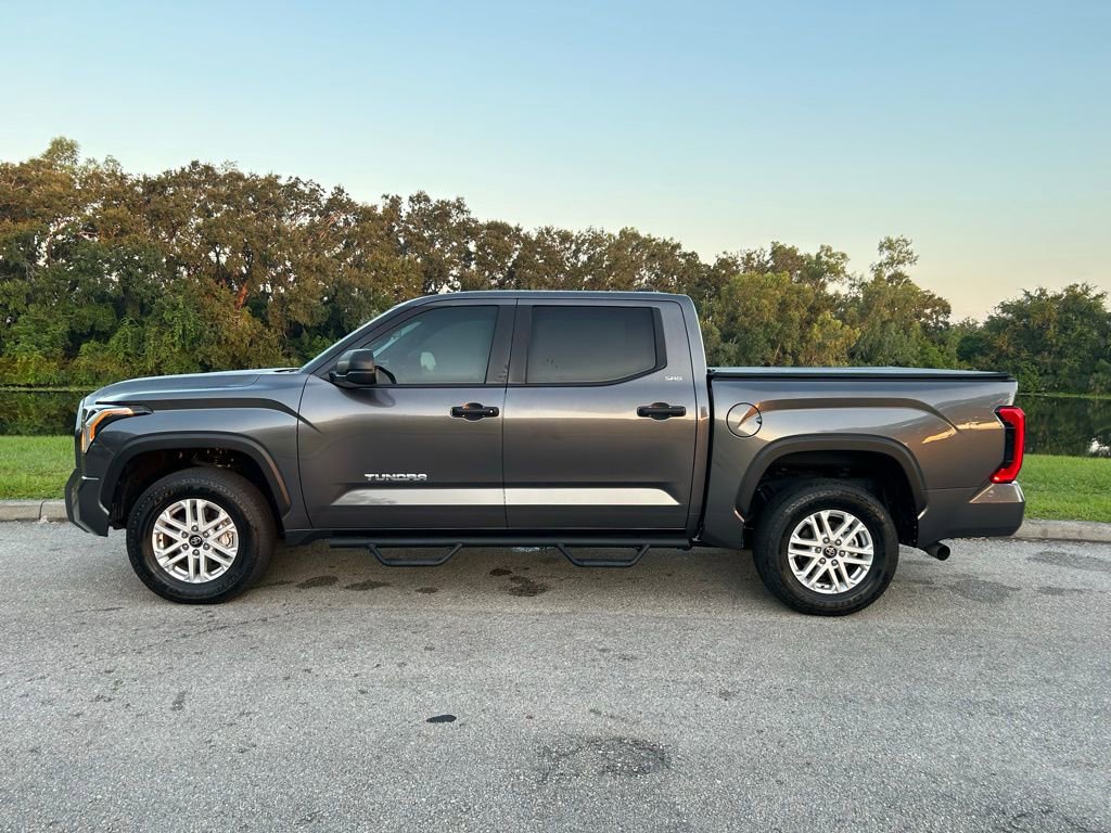 2025 Toyota Tundra SR5 photo 2