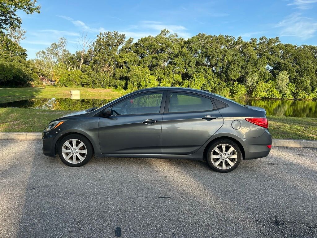Used 2013 Hyundai Accent GLS Sedan