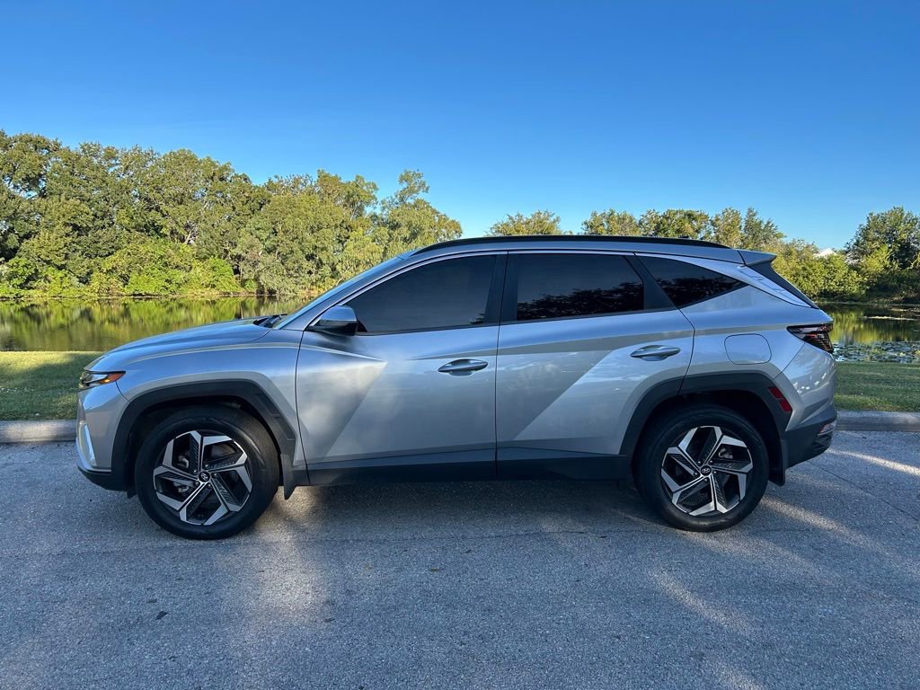 2022 Hyundai Tucson SEL Convenience photo 2