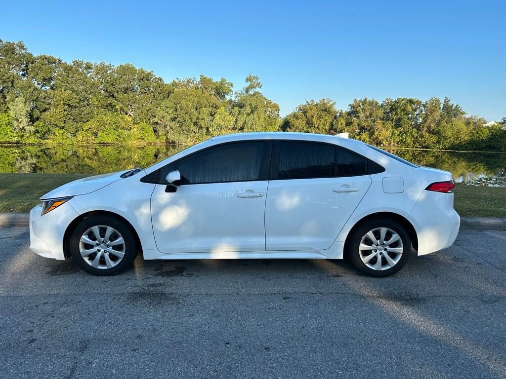 Used 2022 Toyota Corolla LE Sedan