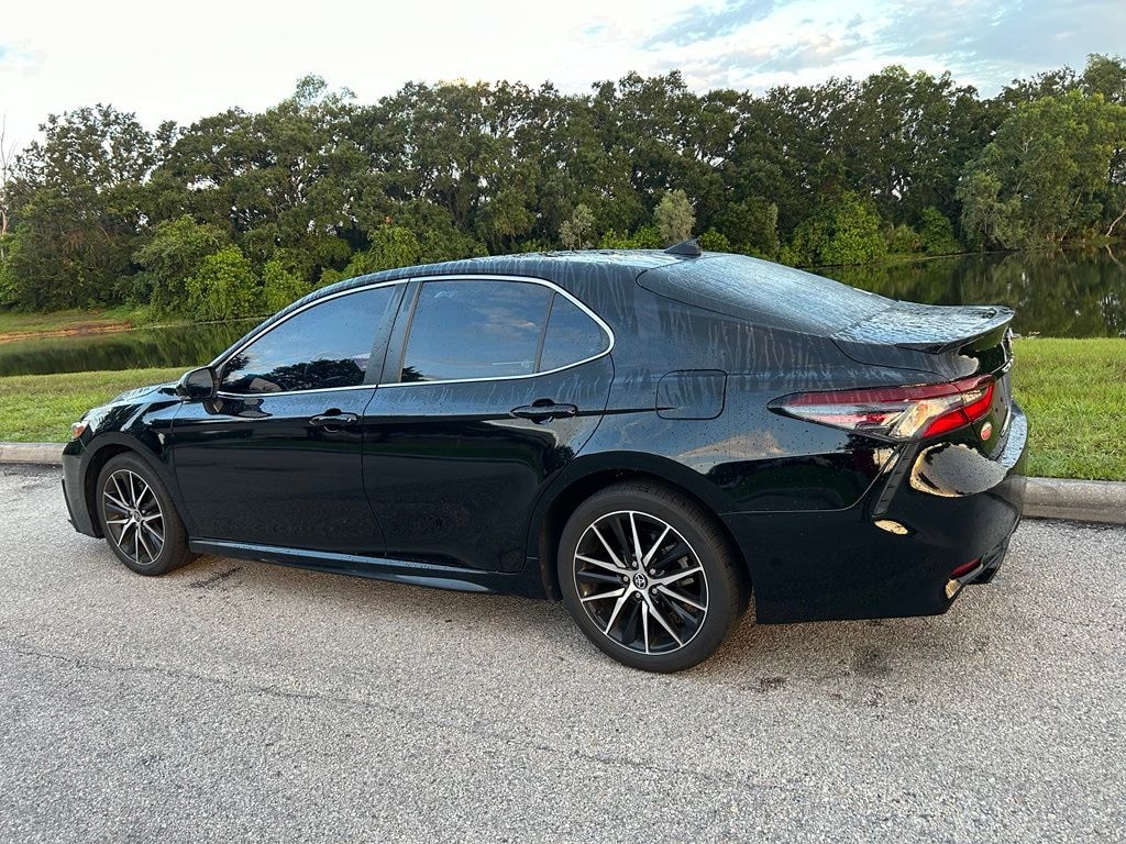 Used 2023 Toyota Camry SE Sedan