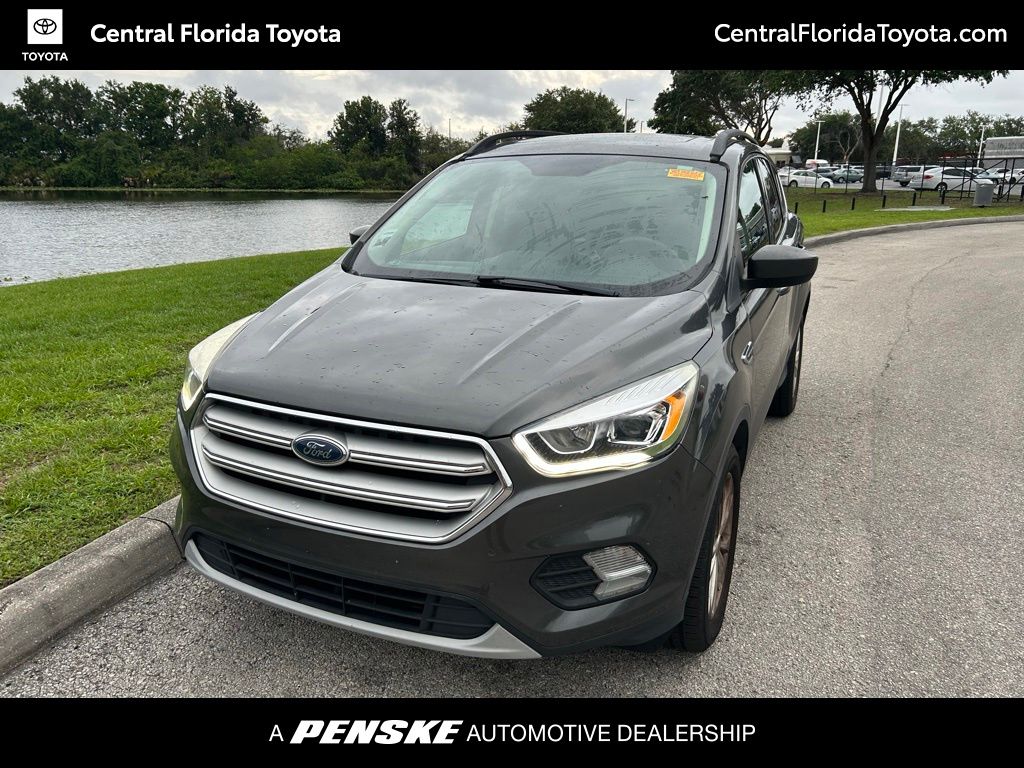2018 Ford Escape SEL's photo