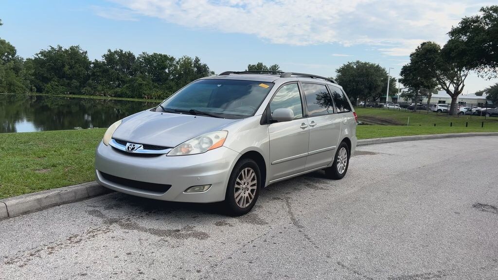 Used 2008 Toyota Sienna Limited Minivan/Van
