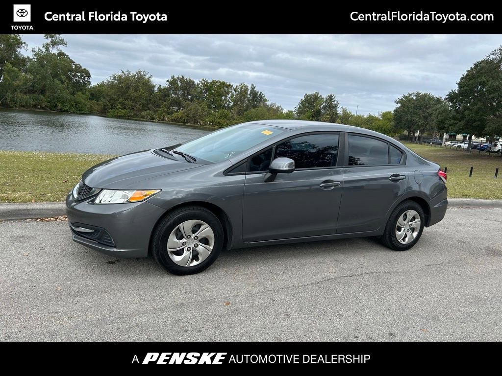 2013 Honda Civic LX's photo