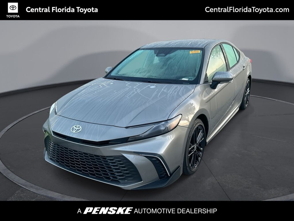 Used 2026 Toyota Camry SE Sedan