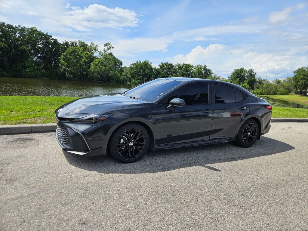 Used 2025 Toyota Camry SE Sedan