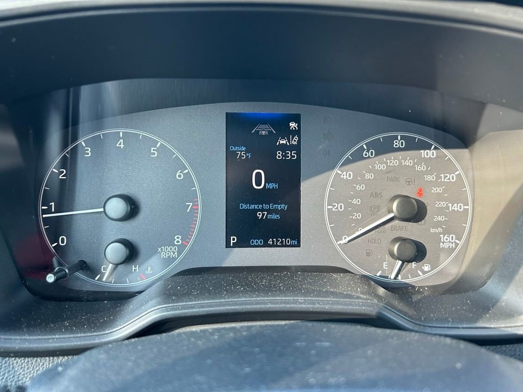 2023 Toyota Corolla LE - Photo 22