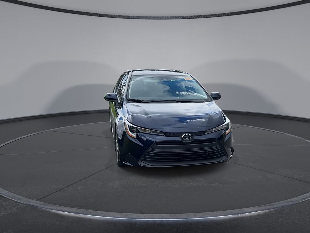 Used 2025 Toyota Corolla LE Sedan