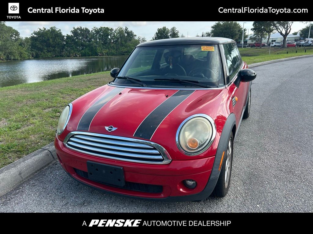 2009 MINI Cooper -'s photo