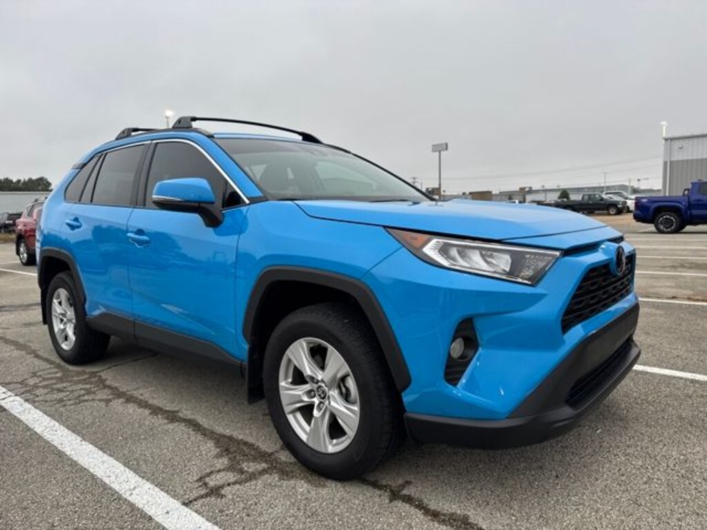 Used 2021 Toyota RAV4 XLE SUV