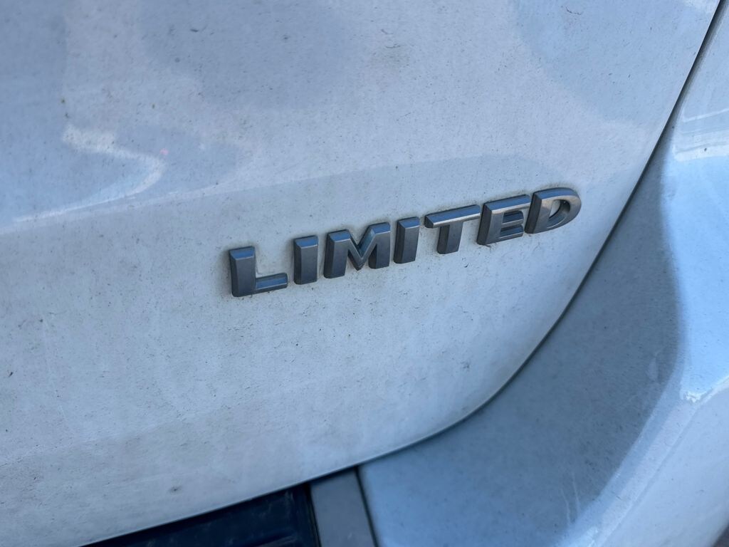 Used 2015 Jeep Grand Cherokee Limited SUV