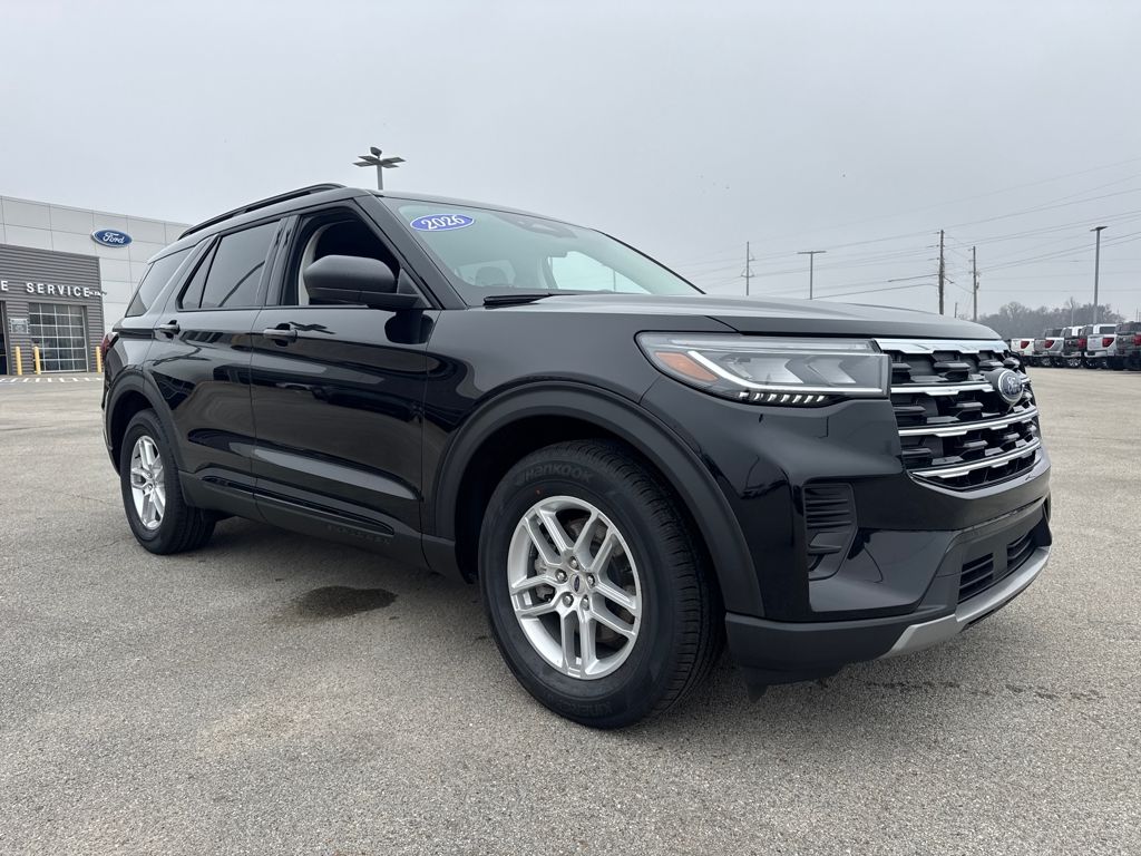 2026 Ford Explorer Active - Photo 8