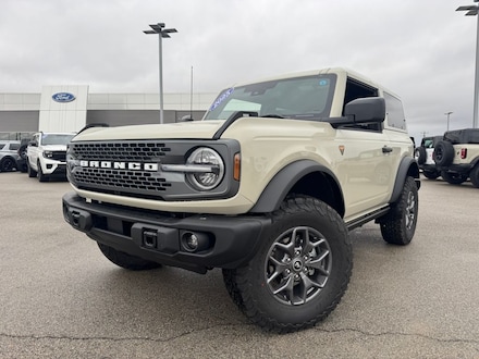 2025 Ford Bronco Badlands SUV