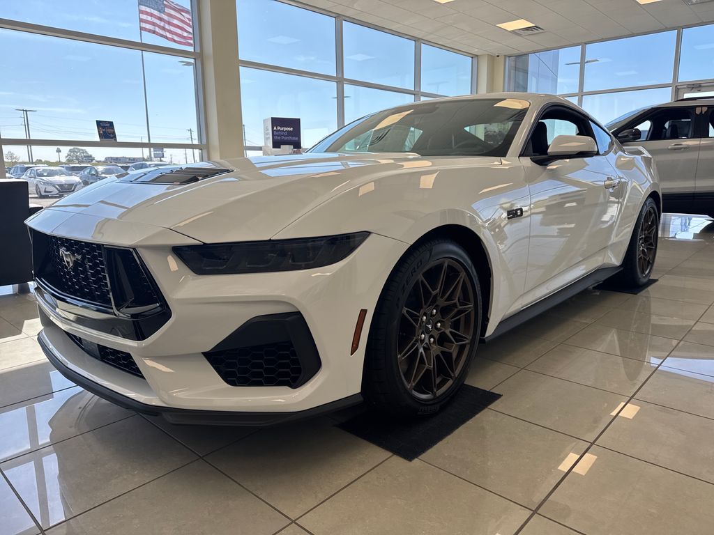 2026 Ford Mustang CAR 