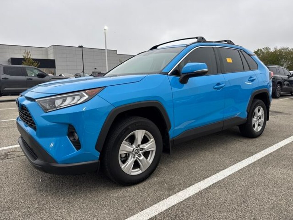 Used 2021 Toyota RAV4 XLE SUV